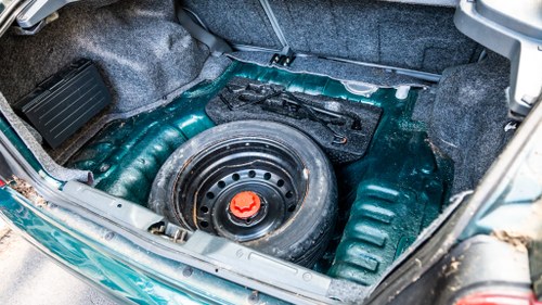 NO RESERVE - 1997 Rover 400 Te koop (foto 53 van 140)