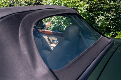 1995 MG RV8 In vendita (immagine 42 di 84)