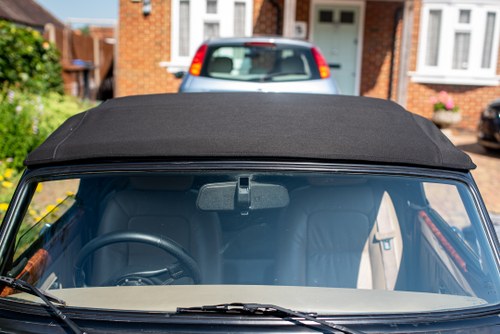 1995 MG RV8 In vendita (immagine 47 di 84)