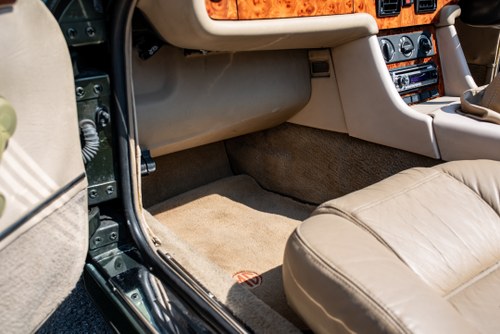 1995 MG RV8 In vendita (immagine 32 di 84)