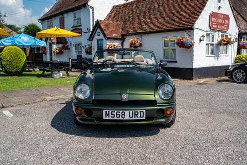 1995 MG RV8 In vendita (immagine 2 di 84)