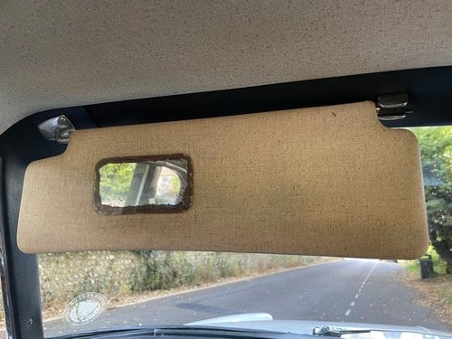 NO RESERVE - 1972 Rover P5B Coupé In vendita (immagine 47 di 256)