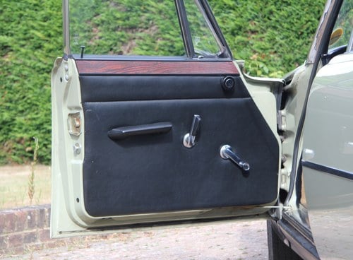 1974 Rover P6 2200 SC For Sale (picture 17 of 113)