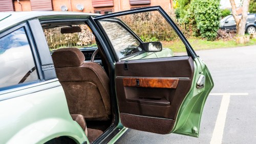 1984 Rover SD1 For Sale (picture 39 of 164)