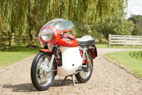 1965 Royal Enfield Continental GT250 à vendre (picture 3 of 65)