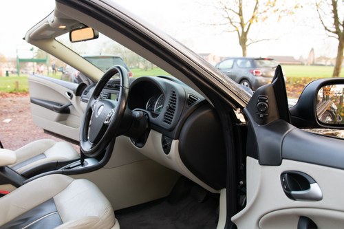 NO RESERVE - 2005 Saab 9-3 Vector Convertible En venta (imagen 43 de 129)