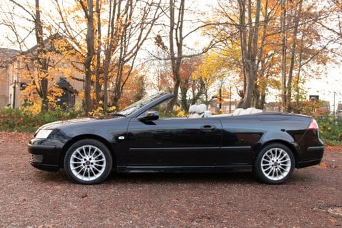 NO RESERVE - 2005 Saab 9-3 Vector Convertible En venta (imagen 5 de 129)