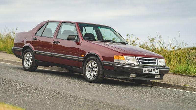 NO RESERVE - 1994 Saab 9000 CDE Turbo auto saloon For Sale (picture 1 of 93)