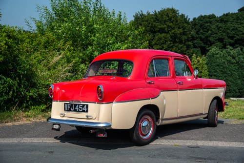 1958 Standard Pennant In vendita (immagine 7 di 135)