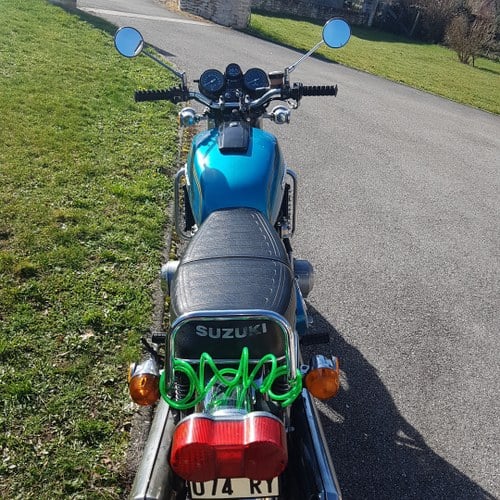 1976 Suzuki GT750 In vendita (immagine 7 di 37)