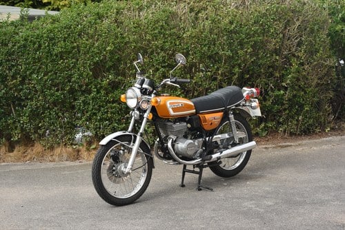 1974 Suzuki GT185 à vendre (picture 1 of 89)