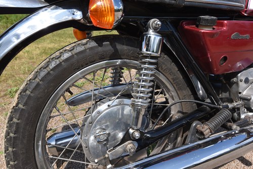 1973 Suzuki GT250 In vendita (immagine 64 di 71)