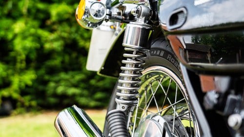 1976 Suzuki GT550 à vendre (picture 39 of 69)