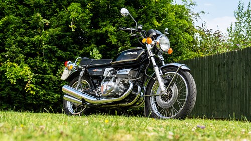 1976 Suzuki GT550 à vendre (picture 2 of 69)