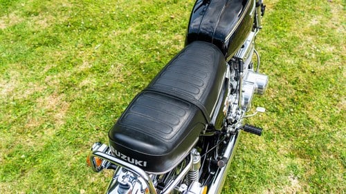 1976 Suzuki GT550 à vendre (picture 42 of 69)