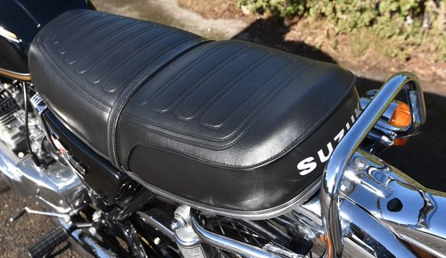 1976 Suzuki GT550 A-model In vendita (immagine 34 di 92)
