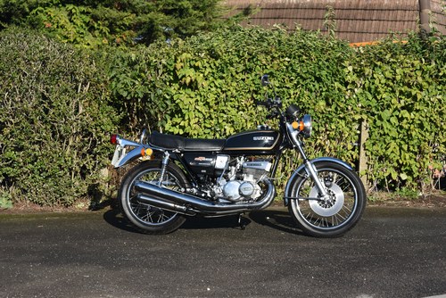 1976 Suzuki GT550 A-model In vendita (immagine 4 di 92)