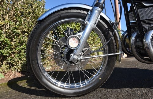 1976 Suzuki GT550 A-model In vendita (immagine 18 di 92)