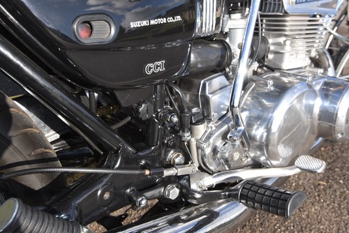 1976 Suzuki GT550 A-model In vendita (immagine 70 di 92)