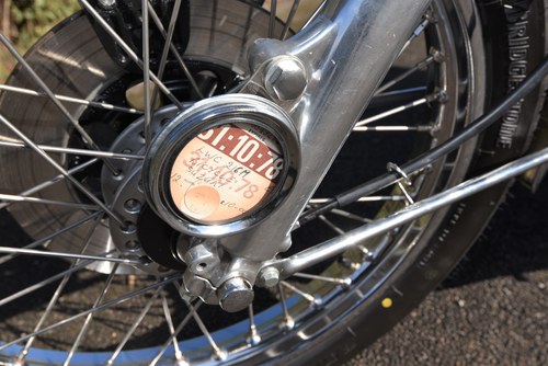 1976 Suzuki GT550 A-model In vendita (immagine 85 di 92)