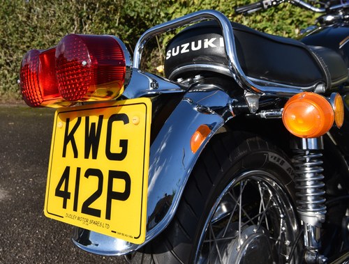 1976 Suzuki GT550 A-model In vendita (immagine 53 di 92)