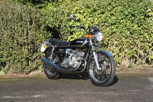 1976 Suzuki GT550 A-model In vendita (immagine 8 di 92)