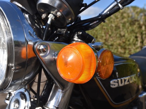 1976 Suzuki GT550 A-model In vendita (immagine 49 di 92)