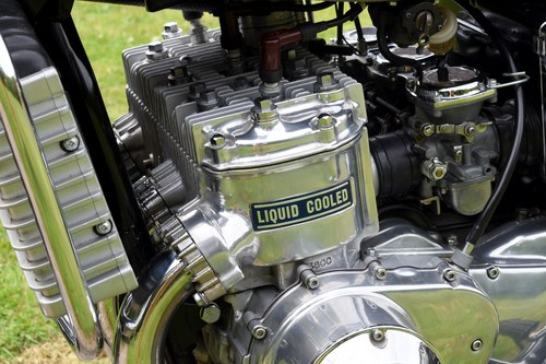 1976 Suzuki GT750A In vendita (immagine 95 di 128)