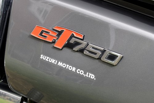 1976 Suzuki GT750A In vendita (immagine 56 di 128)