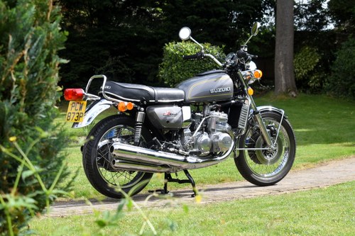 1976 Suzuki GT750A In vendita (immagine 10 di 128)