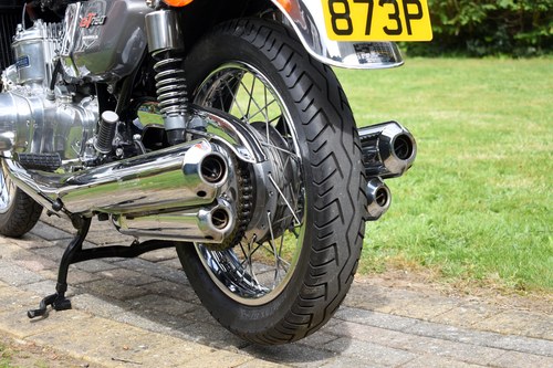 1976 Suzuki GT750A In vendita (immagine 19 di 128)