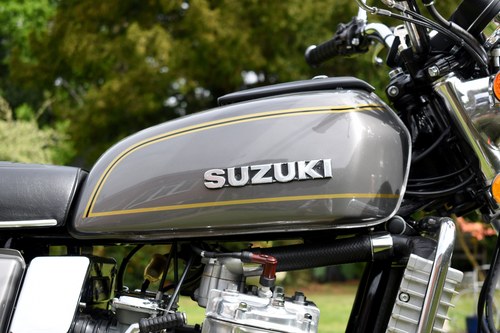 1976 Suzuki GT750A In vendita (immagine 46 di 128)
