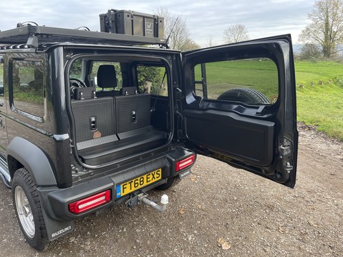 2018 Suzuki Jimny SZ5 1.5 4X4 – Formerly Late Brake Show In vendita (immagine 23 di 33)