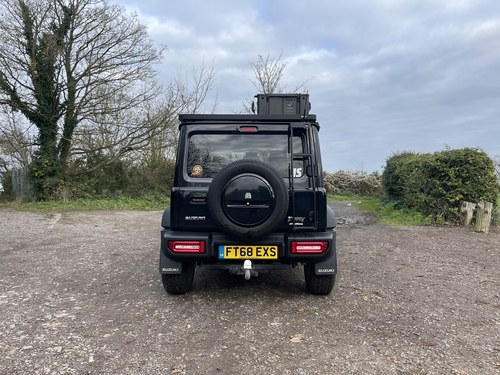 2018 Suzuki Jimny SZ5 1.5 4X4 – Formerly Late Brake Show In vendita (immagine 8 di 33)