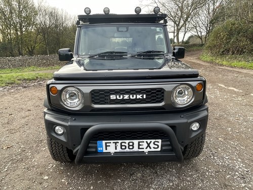 2018 Suzuki Jimny SZ5 1.5 4X4 – Formerly Late Brake Show In vendita (immagine 9 di 33)