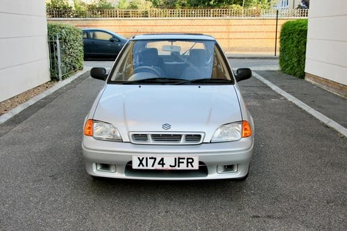 NO RESERVE - 2000 Suzuki Swift GLX For Sale (picture 3 of 128)