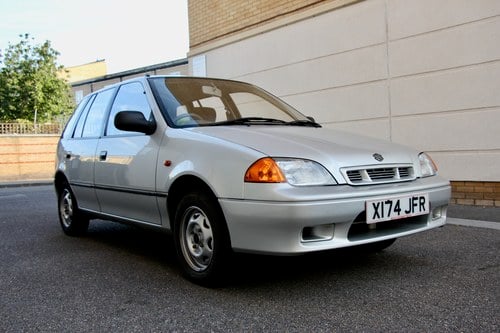 NO RESERVE - 2000 Suzuki Swift GLX For Sale (picture 2 of 128)