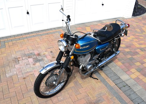1975 Suzuki T500M En venta (imagen 4 de 107)