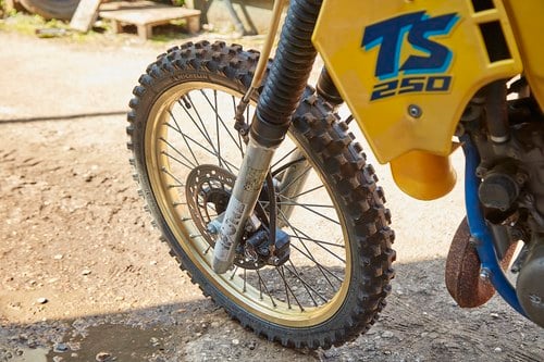 1988 Suzuki TSX250 till salu (bild 29 av 78)