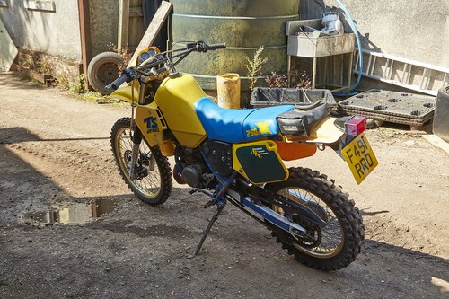 1988 Suzuki TSX250 till salu (bild 10 av 78)