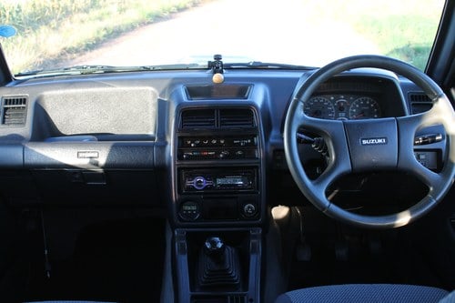 1993 Suzuki Vitara Fatboy zum Verkauf (Bild 22 von 75)