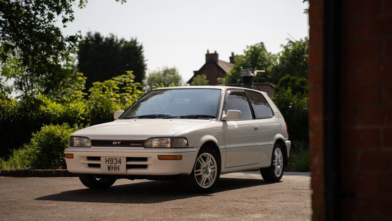 1991 Toyota Corolla FX-GT Automatic (AE-92) For Sale (picture 1 of 154)