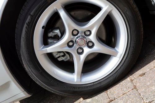 2003 Toyota Celica VVTI 1.8 à vendre (picture 34 of 136)