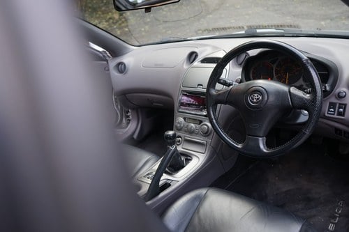 RESERVED LOWERED- 2001 Toyota Celica VVT-i Coupe In vendita (immagine 23 di 113)