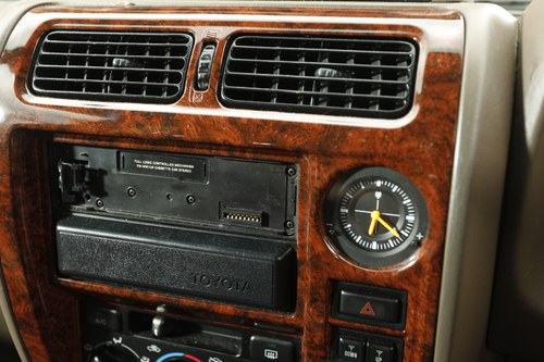 NO RESERVE - 2000 Toyota Land Cruiser Colorado VX zum Verkauf (Bild 46 von 130)