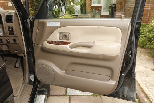 NO RESERVE - 2000 Toyota Land Cruiser Colorado VX zum Verkauf (Bild 19 von 130)