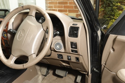 NO RESERVE - 2000 Toyota Land Cruiser Colorado VX zum Verkauf (Bild 18 von 130)