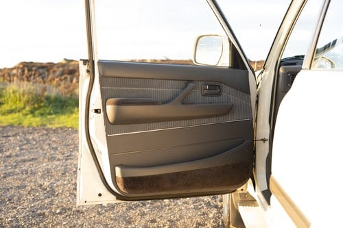 1990 Toyota Land Cruiser VX Auto For Sale (picture 17 of 90)