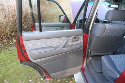 1997 Toyota Land Cruiser HZJ80 LHD For Sale (picture 92 of 214)