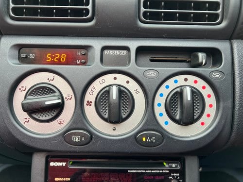 2001 Toyota MR2 MK3 Roadster (W30) In vendita (immagine 46 di 113)